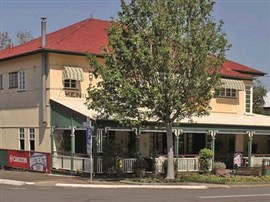 Scenic Visit To The Kenilworth Hotel